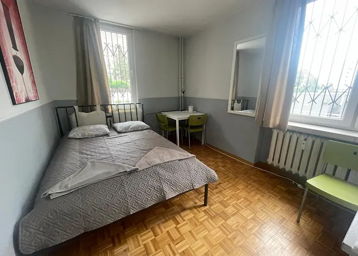 Lama Rooms Варшава, Польща