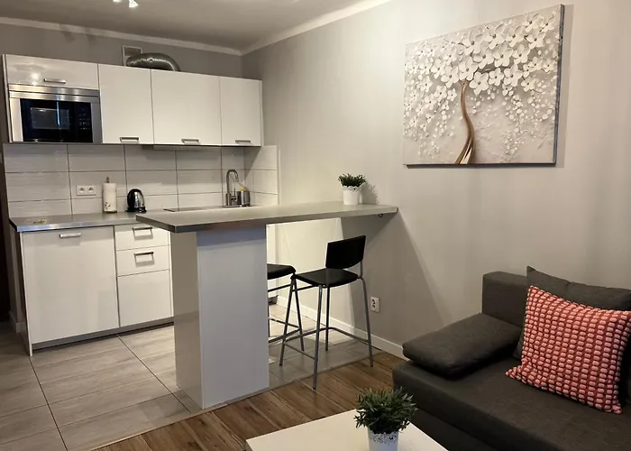 Coser Apartamenty Grzybowska Варшава, Польща