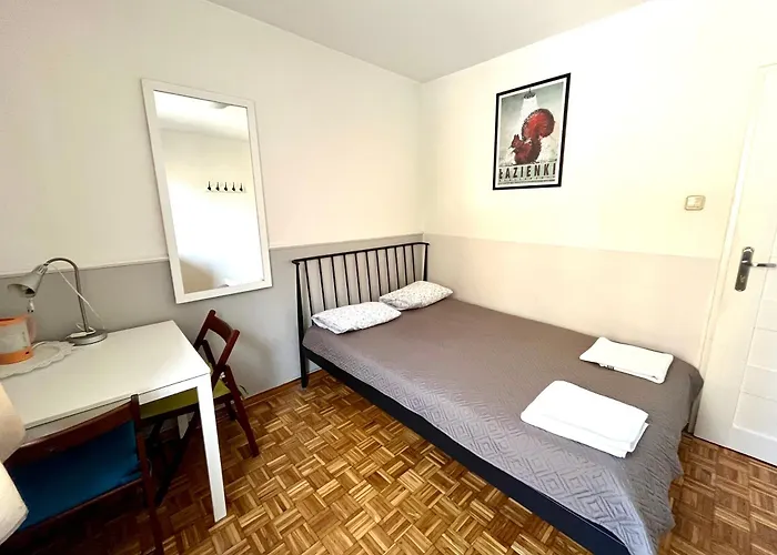 Lama Rooms
