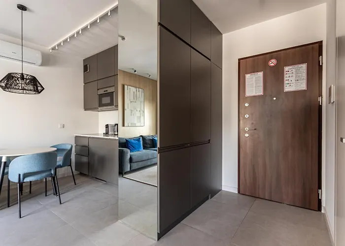 Mennica Residence Deluxe Warszawa, Polska