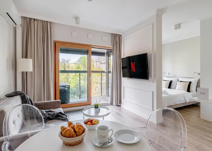 Golden Luxe Residence - Mennica Residence - Business & City Center Varsavia, Polonia