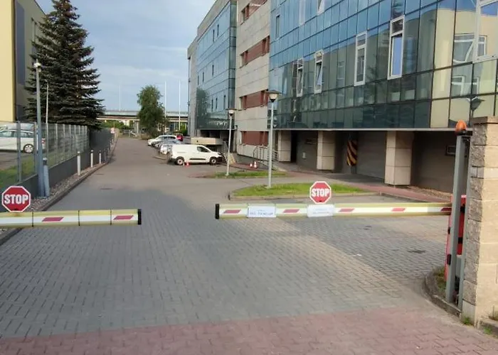 Apartamenty Comfort Na Alejach Jerozolimskich Варшава, Польща