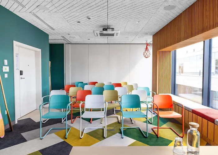 ibis Styles Warszawa Centrum, Polska