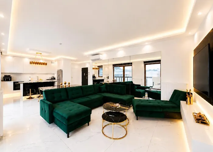 Karolkowa 28A - Luminous Apartment With Balcony By Renters Prestige