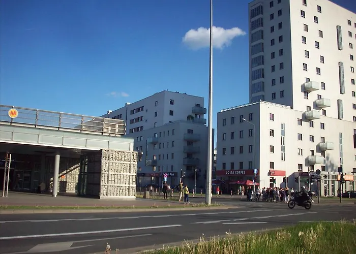 Apartamenty Metro Mlociny Варшава, Польща