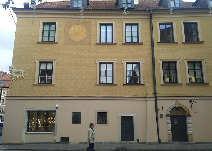 Świętojańska Old Town Deluxe Apartament Warszawa, Polska