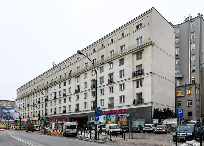 Apartments Madelaine Warsaw by Noclegi Renters, Polska