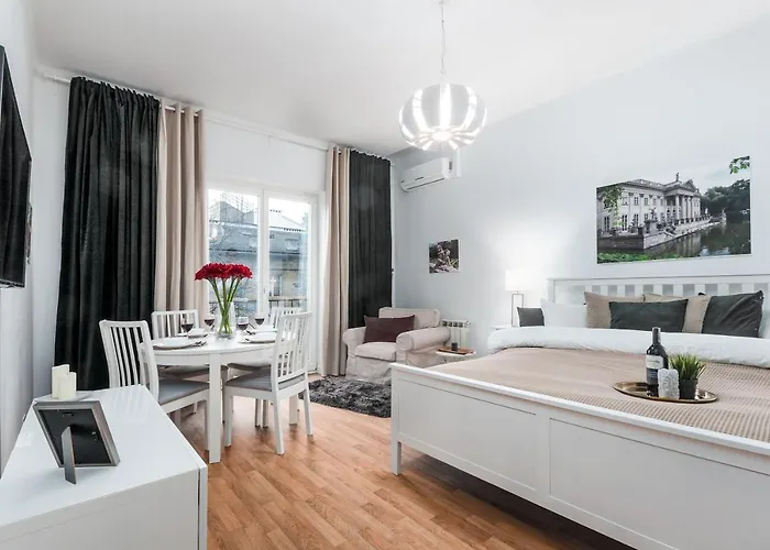 Nowy Świat Cozy Apartment Warsaw by Noclegi Renters, Polska