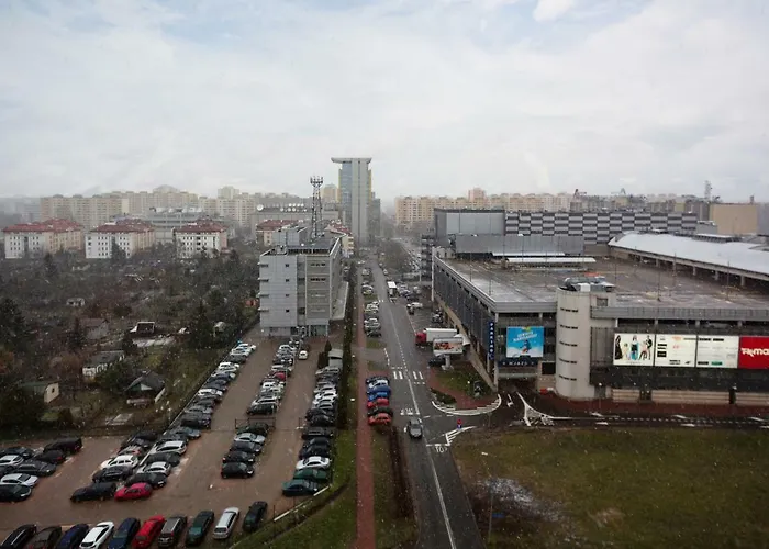 Warsaw Promenada Family Apartment By Noclegi Renters, Польща