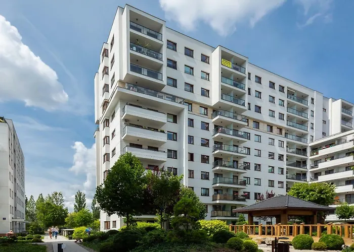 Apartment Warsaw Airport Kłobucka by Renters, Polska