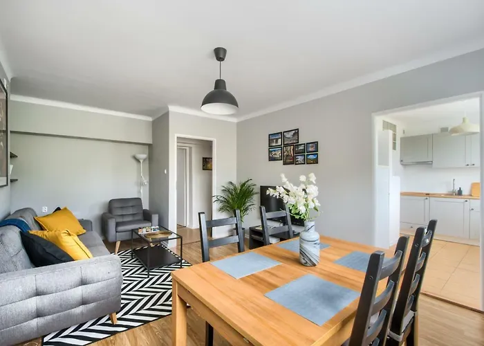 Apartament L4 Skyline Warszawa, Polska