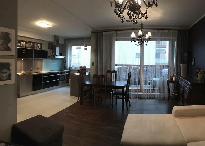 Chelmska 9, Next To Olinek