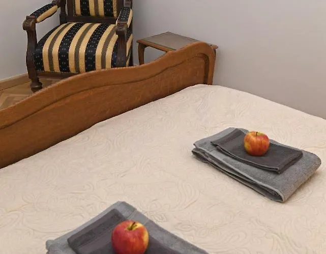 Apartament Na Dlugiej Varsovia, Polonia