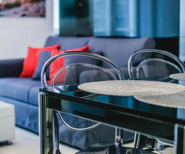 Apartament Marszałkowska 140 Warszawa, Polska