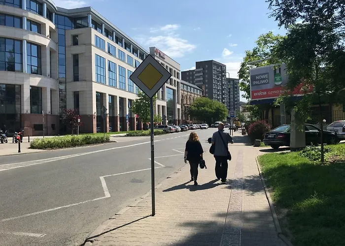 Nina na Bielańskiej Warszawa, Polska