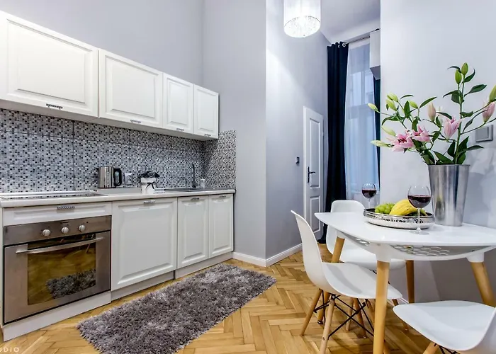 Clicktheflat Palace Of Culture Apartment Варшава, Польща