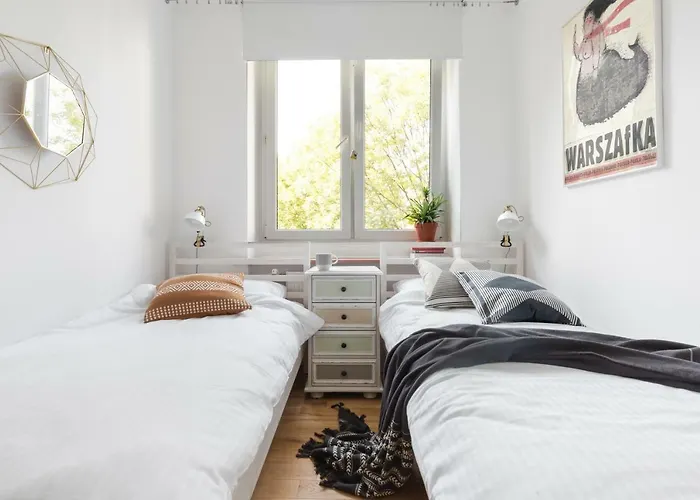 Shortstaypoland Ciasna Warszawa, Polska