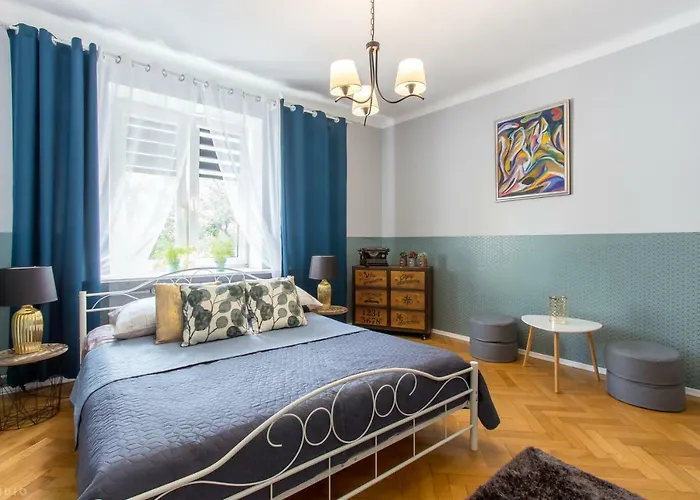 Clicktheflat Apartment Chmielna 7 Варшава, Польща