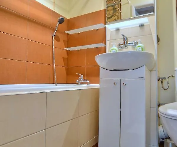 Słoneczny Apartament Grzybowska Warszawa, Polska