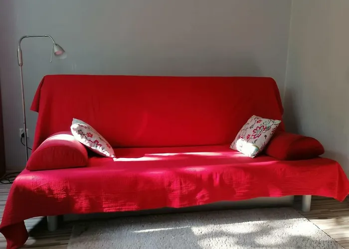 Sunny And Lovely Apartment. Near Chopin Airport! Варшава, Польща