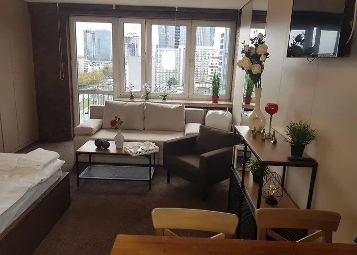 Alma Apartments Rondo Onz Warszawa, Polska