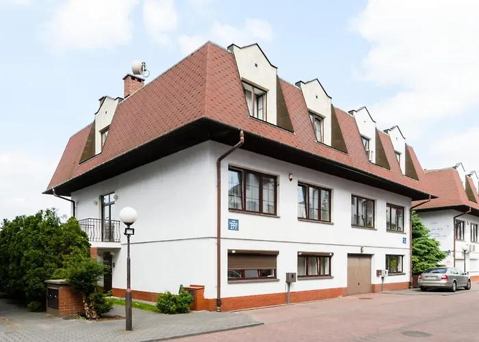 404 Rooms Wilanowska Варшава, Польща