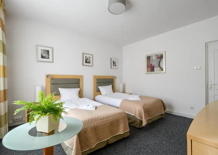 404 Rooms Wilanowska Warszawa, Polska