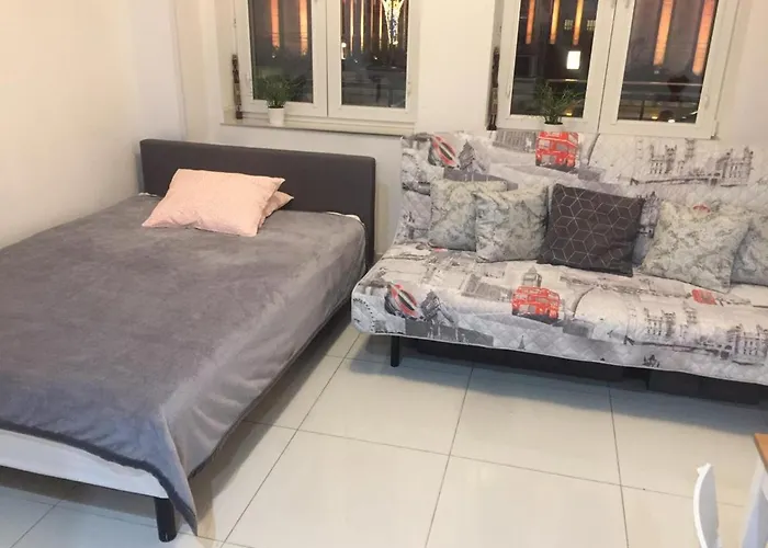 Center Warsaw- Apartamenty Smolna, Польща