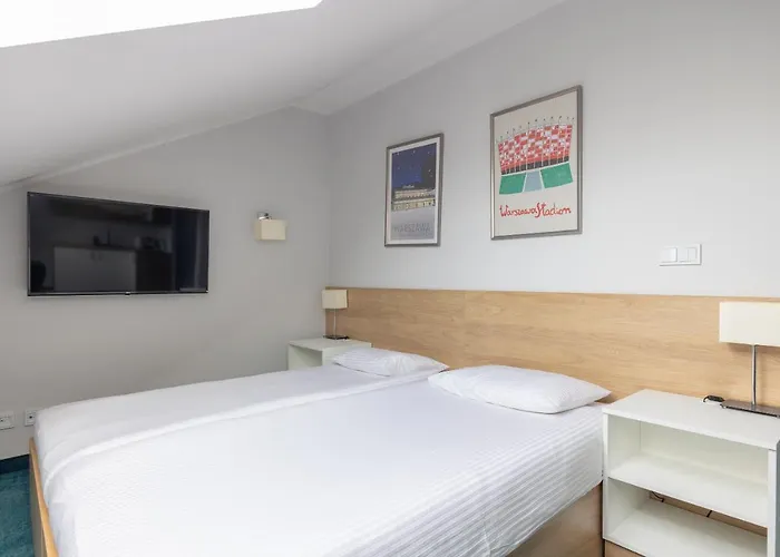 Aparthotel Esencja Warszawy Nowy Swiat By Bookinghost