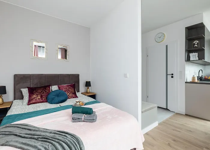 Superapart Nowy Sluzewiec, Next To Chopina Airport, Tor Sluzewiec, Aircondition
