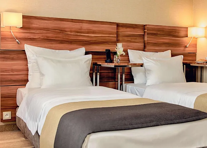 Warsaw Plaza Hotel