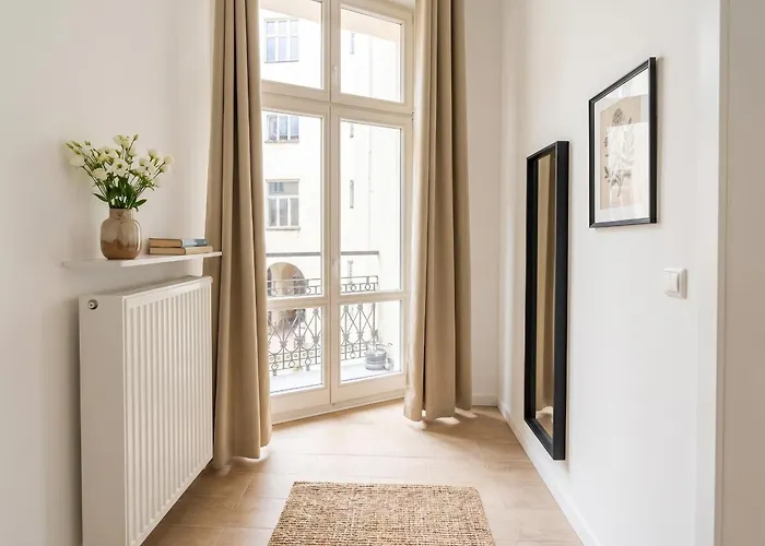 Luxury Design Apartments On Poznanska Street In The Center Of Warsaw